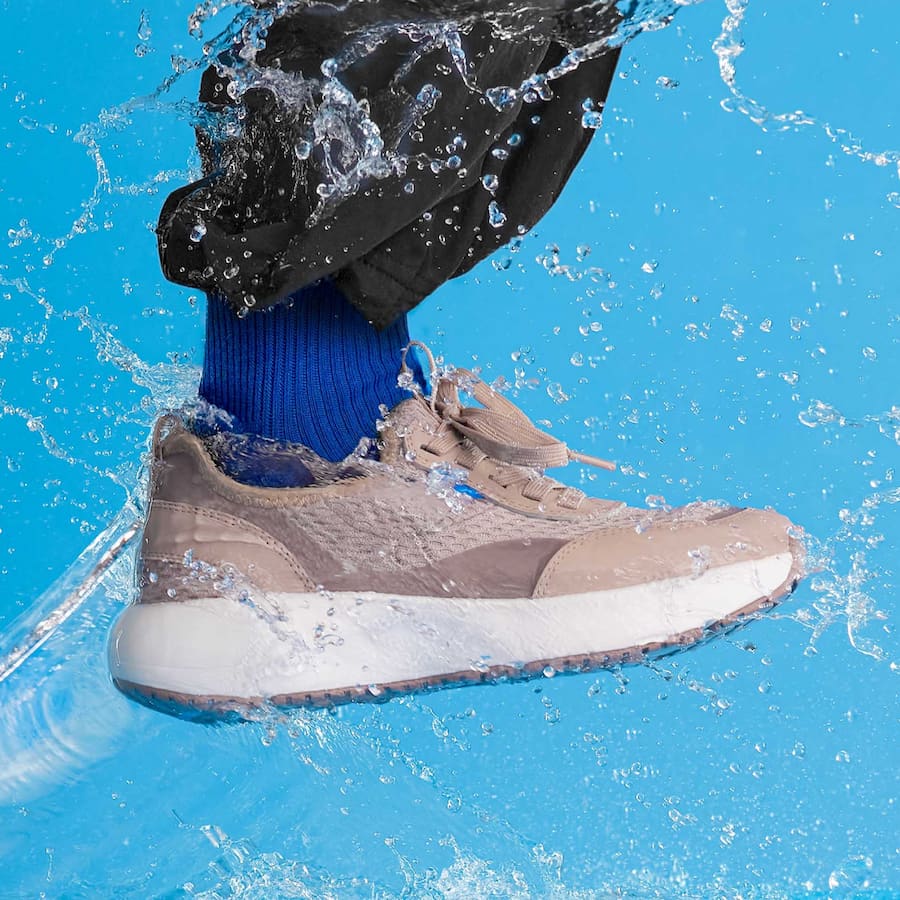 Women's Pacific Sneaker - Gravitate - Image 8